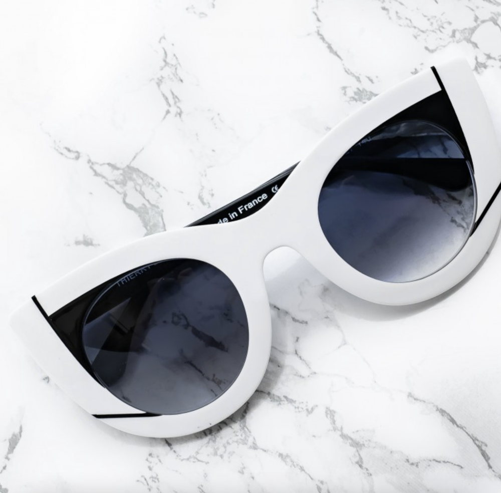 サングラス THIERRY LASRY Woman Sunglasses Transparent WAVVVY 01 Thierry Lasry WAVVVY Cat Eye Sunglasses for Women – THIERRY